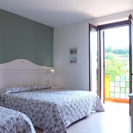 Marisa Bed and breakfast 3*